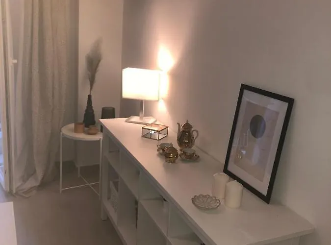 Alexander Luxury 아파트